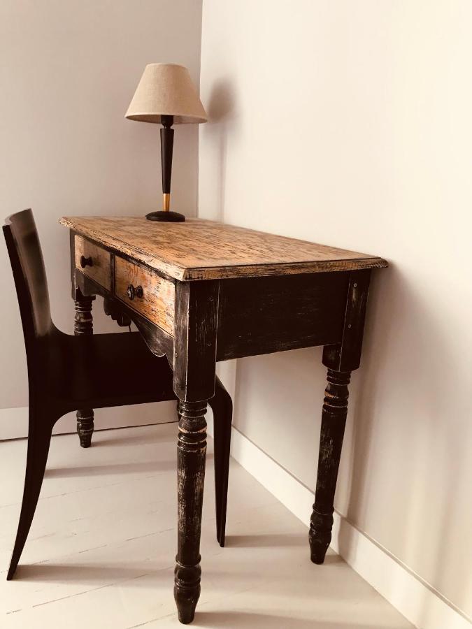 Elegante Maison Familiale Au Coeur Des Remparts De La Citadelle Le Château-dʼOléron Zewnętrze zdjęcie